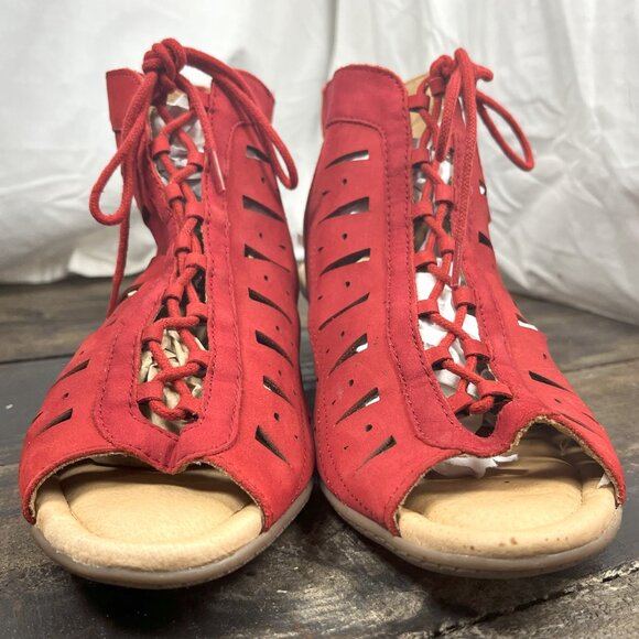 Earth Kristen Wide Women's 11D Bright Red Soft Nubuck Heeled Sandals - Picture 4 of 6